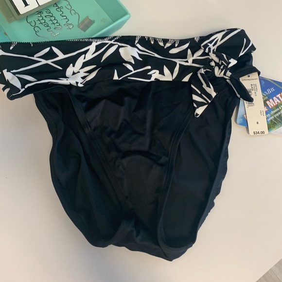 5 for $25-NWT St Johns Bay black and white bottoms size 8 - Picture 14 of 16